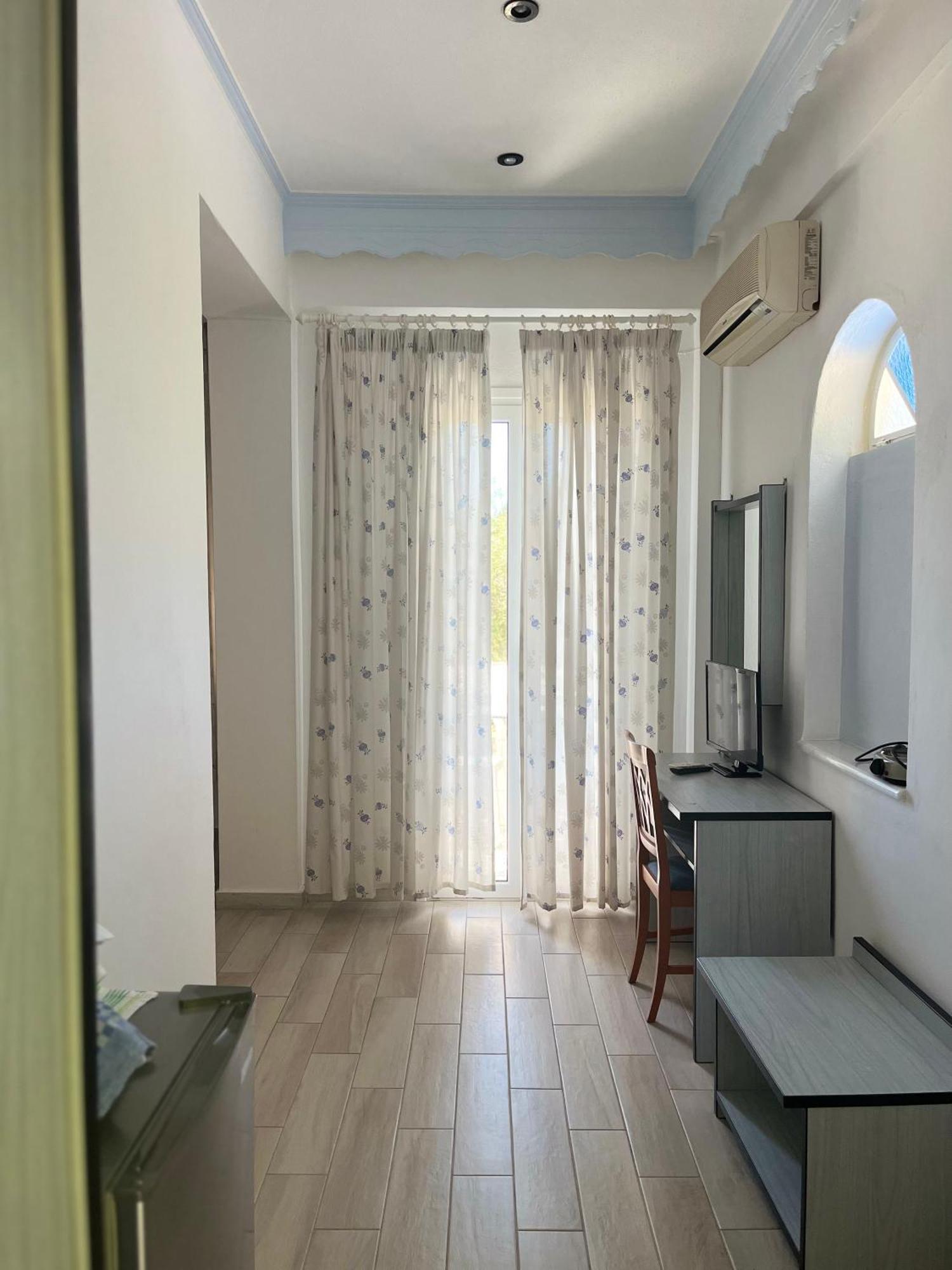 Dolphin Apartments 1 Парга Екстериор снимка